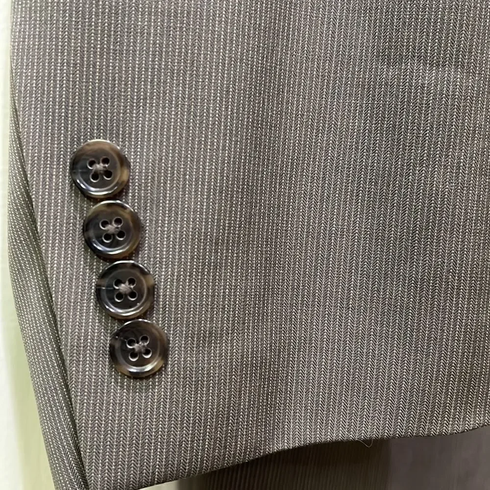 Jos A Bank Men’s 41R Light Brown Pinstripe Sports Coat Blazer 100% Wool
